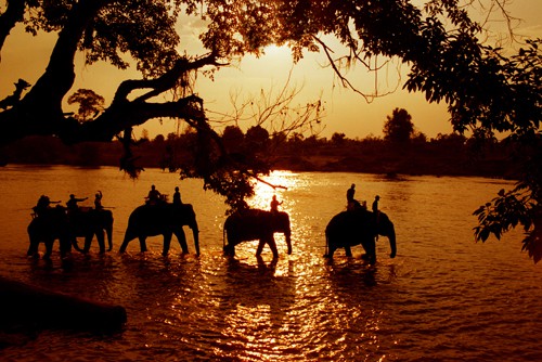 Khung cảnh hoàng hôn tuyệt đẹp ở Buôn Đôn