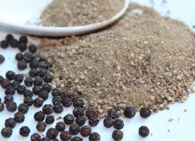 Hạt tiêu xay