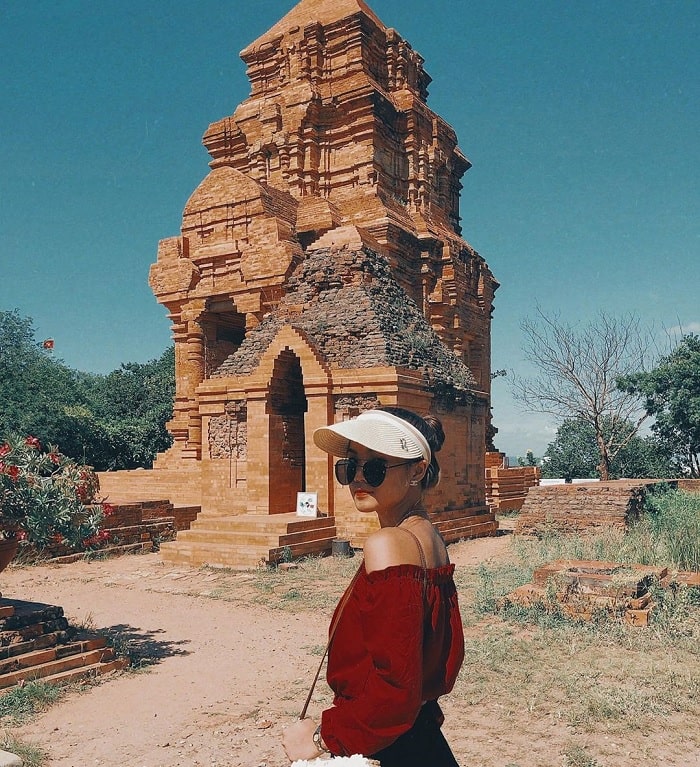 Khám phá vẻ đẹp huyền bí của tháp Chàm Poshanư Phan Thiết